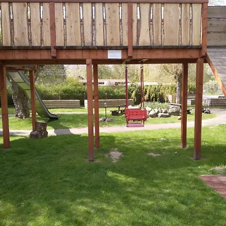 Restaurant Baumhaus Bed & Breakfast