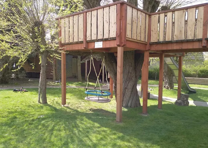 Bed & Breakfast Restaurant Baumhaus